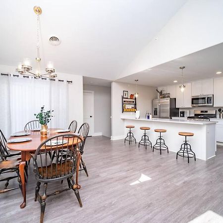 New Beautiful 3 Bedroom Condo In Бетендорф Екстериор снимка