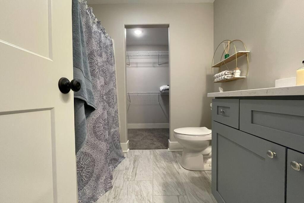 New Beautiful 3 Bedroom Condo In Бетендорф Екстериор снимка